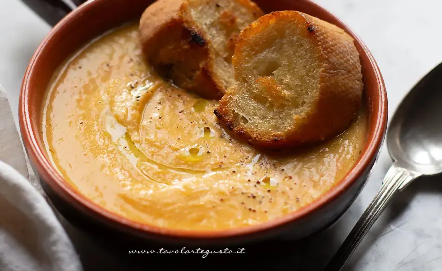 Crema di fagioli cannellini, pronta in 25 minuti