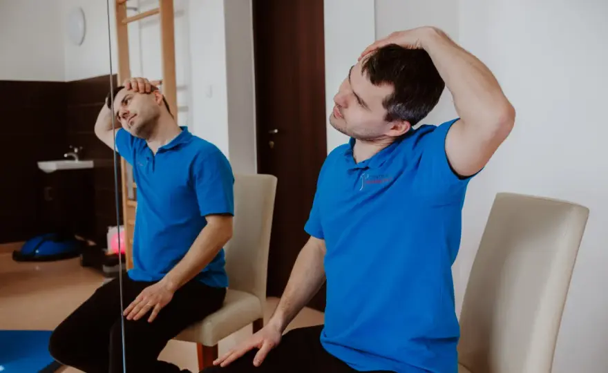 Ćwiczenia na bolącą szyję - bezpieczna ulga i lepsza ruchomość