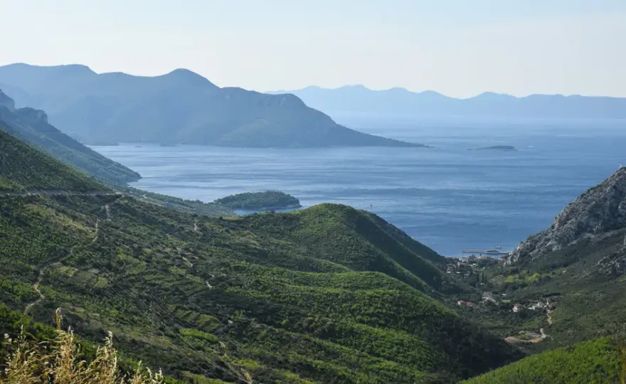 Co warto zobaczyć na półwyspie Peljesac: 12 najbardziej magicznych miejsc