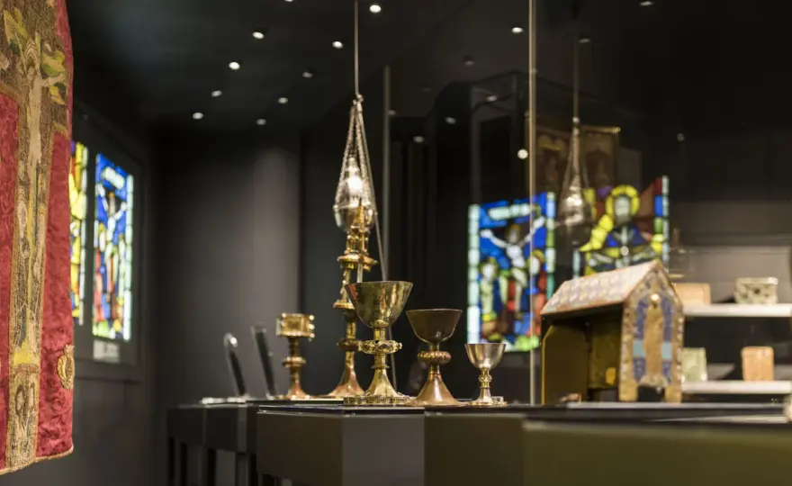 Muzeum Sztuk Użytkowych bilety – ceny, promocje i darmowy wstęp
