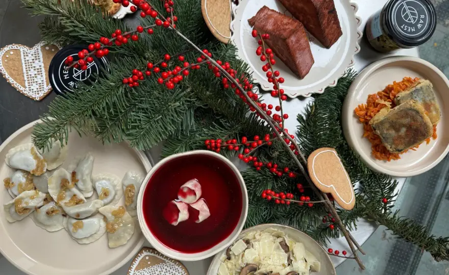 Catering świąteczny: Zamów idealne menu bez stresu | Poradnik