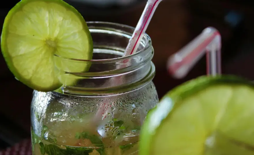 Mojito - Składniki, proporcje i błędy, które psują smak drinka