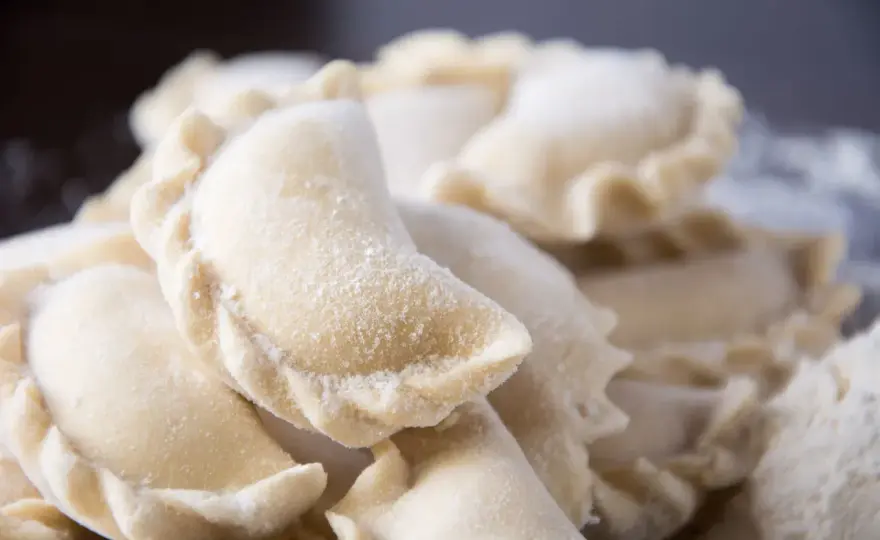 Jak zamrozić pierogi, by nie straciły smaku i kształtu?