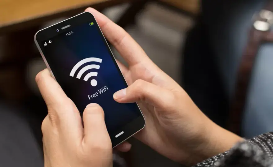 Jak podłączyć internet do telewizora z telefonu - proste metody i porady