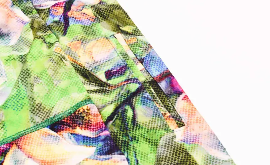 Add Pockets to Leggings - The Ultimate Sewing Guide