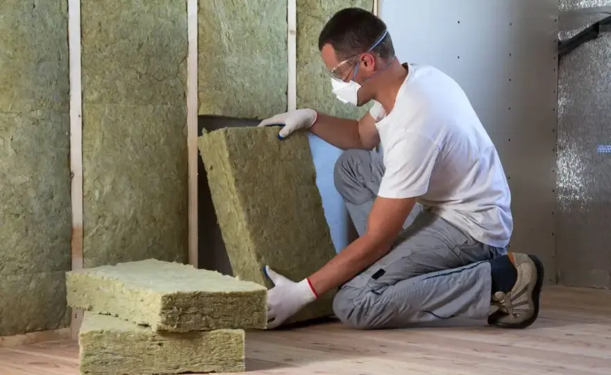Isolamento interno pareti - Guida completa: costi, materiali, errori
