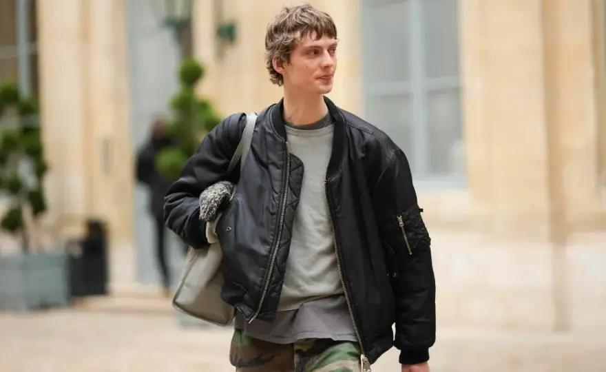 Bomberjacke kombinieren: So gelingt der perfekte Männer-Look