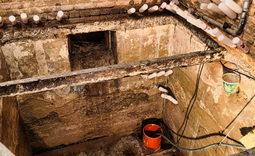 Stauwasser im Keller - Ursachen & dauerhafte Sanierung