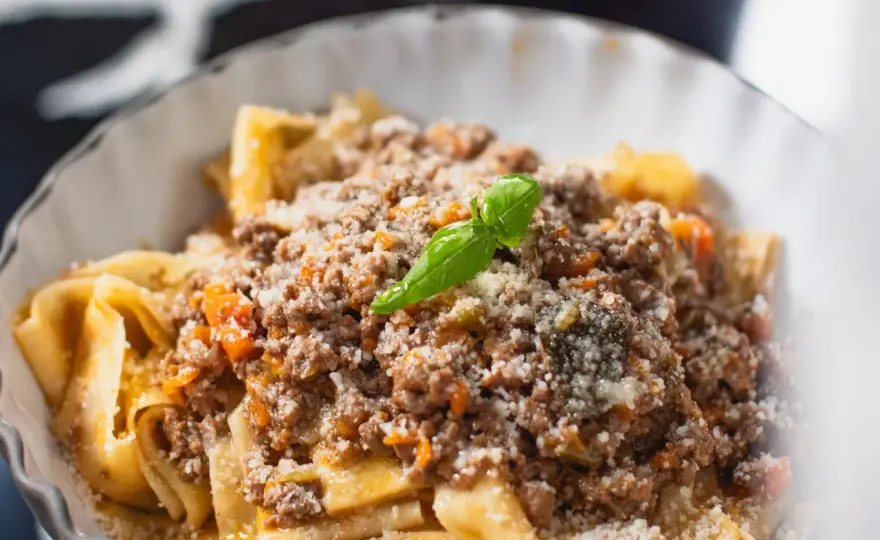 Ragù alla Bolognese - La vraie recette italienne, pas à pas