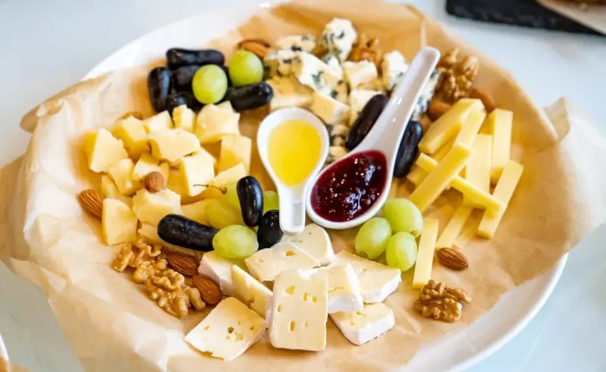 Formaggio semistagionato - Guida completa a scelta e abbinamenti