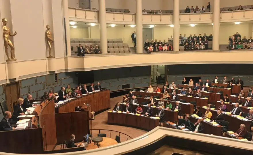 Das finnische Parlament - warum die Eduskunta so wirksam ist