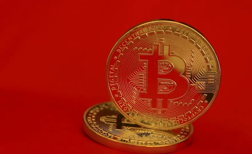 Giełdy kryptowalut DEX kontra CEX - różnice i zalety.