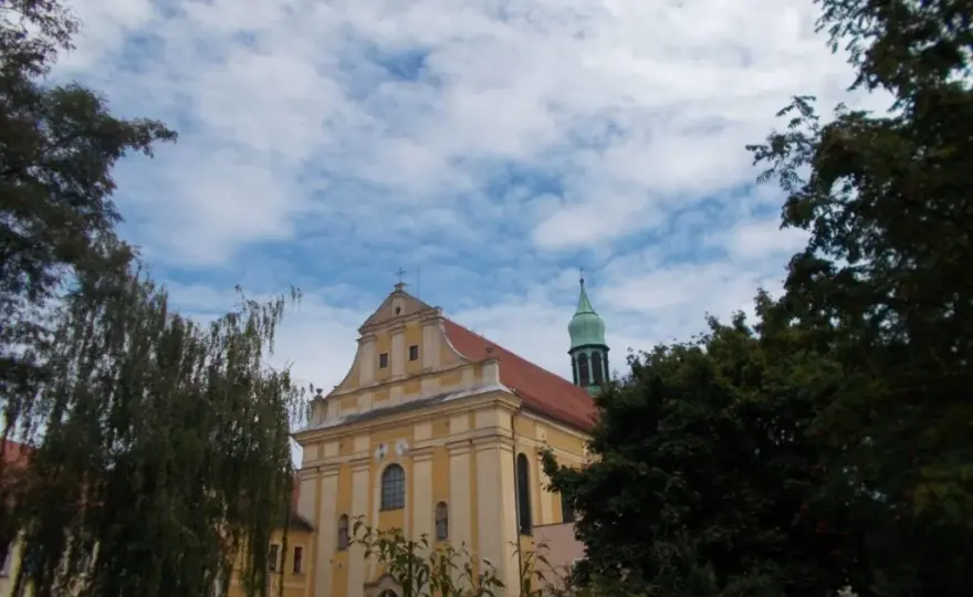 Wołów atrakcje: Odkryj niezwykłe miejsca i wydarzenia, które musisz zobaczyć