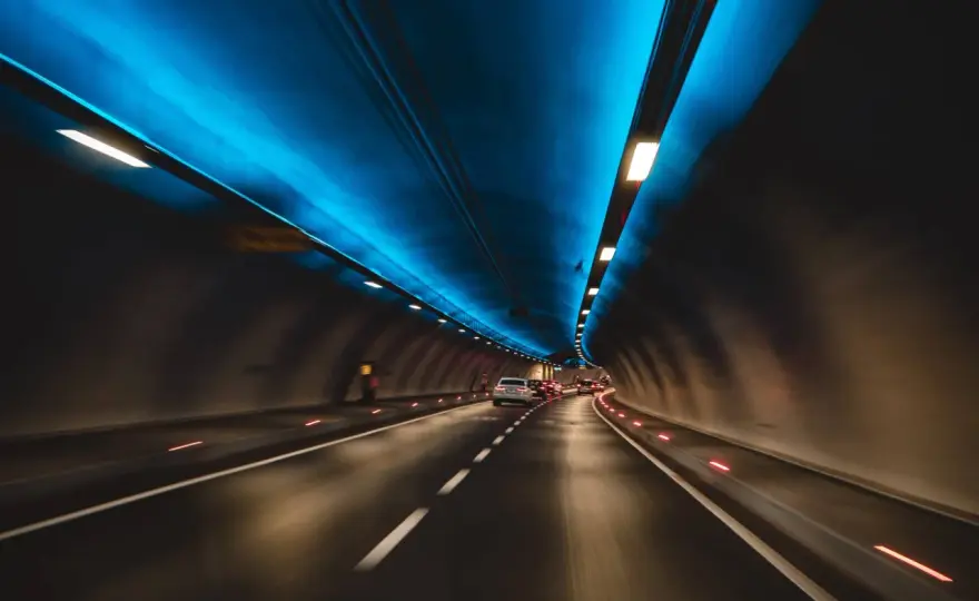 Tunel czy prom do Anglii? Wybierz mądrze - poradnik