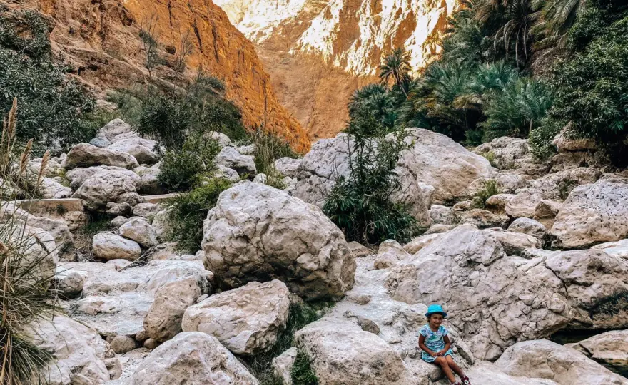 Wadi Al Shab: Twój przewodnik po przygodzie w Omanie