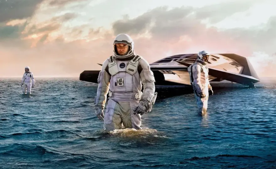Jaki film science fiction obejrzeć? Klasyki, nowości i VOD czekają!