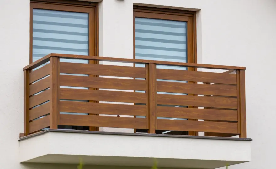 Drewniane balustrady tarasowe i balkonowe - solidne i eleganckie