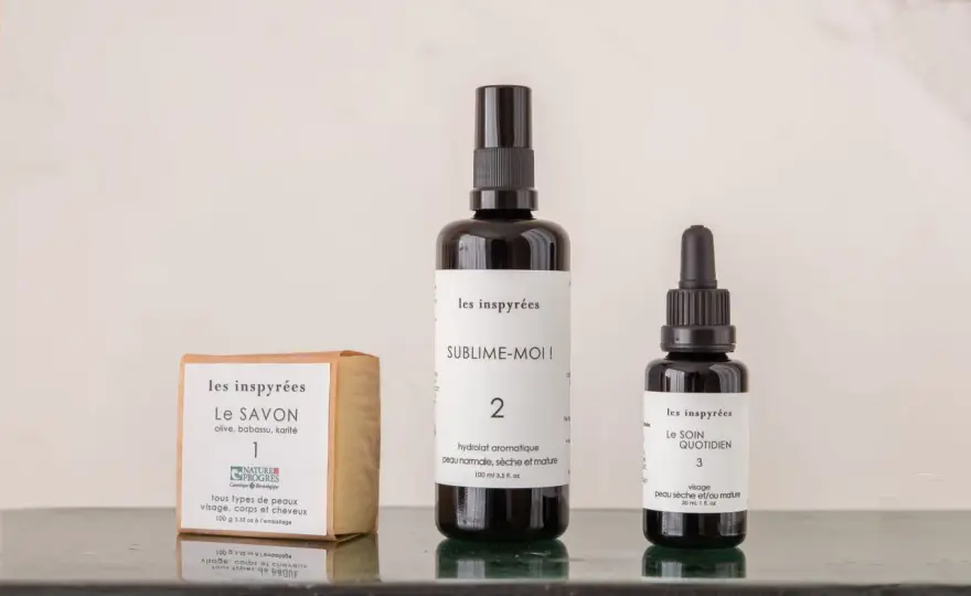 Peau sèche du visage - routine et soins qui aident vraiment