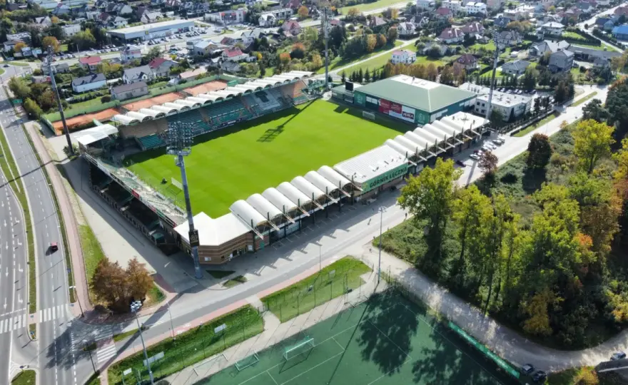 Stadion Górnika Łęczna - Jak dojechać i kupić bilety? Przewodnik