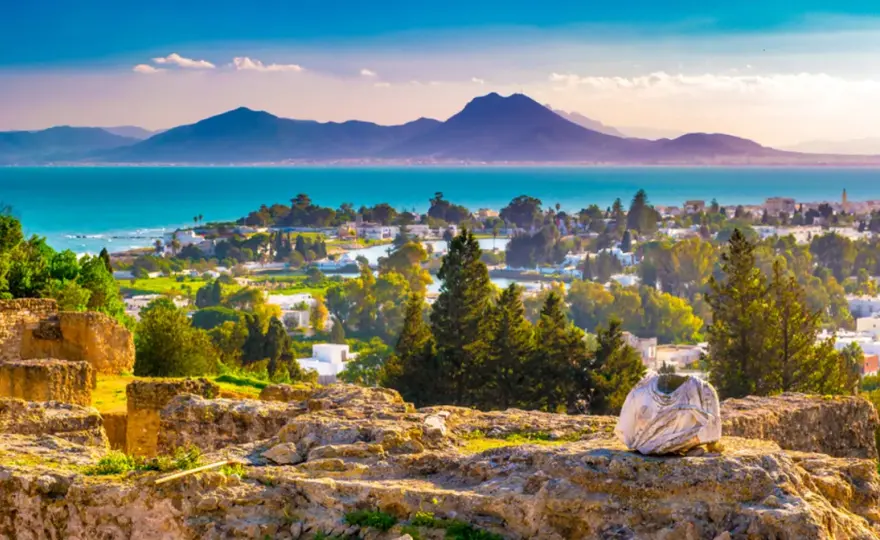 Tunis - jaka to stolica Afryki nad Morzem Śródziemnym?