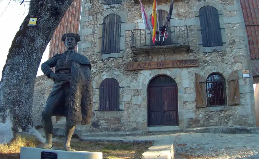 La Ancianita - La plaza de toros más antigua de España