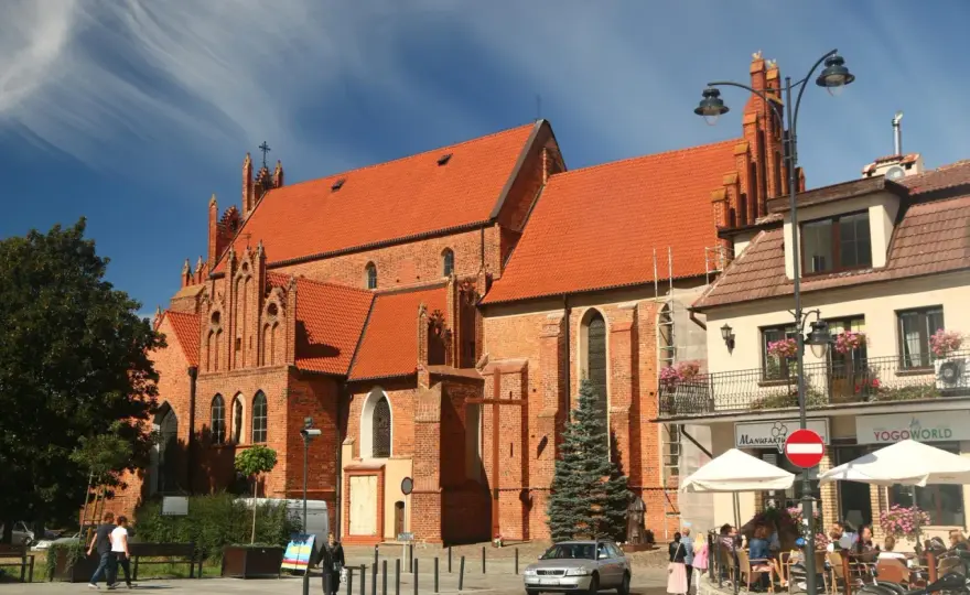 Starogard Gdański pieszo - co zobaczyć w centrum i nad Wierzycą