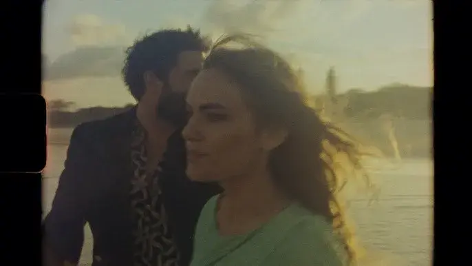 Julia Stone: Czy duet z bratem to jej najlepsze muzyczne wcielenie?