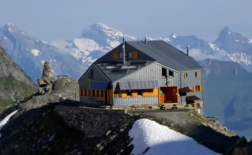 Tour du Grand Combin - Votre guide complet pour un trek réussi