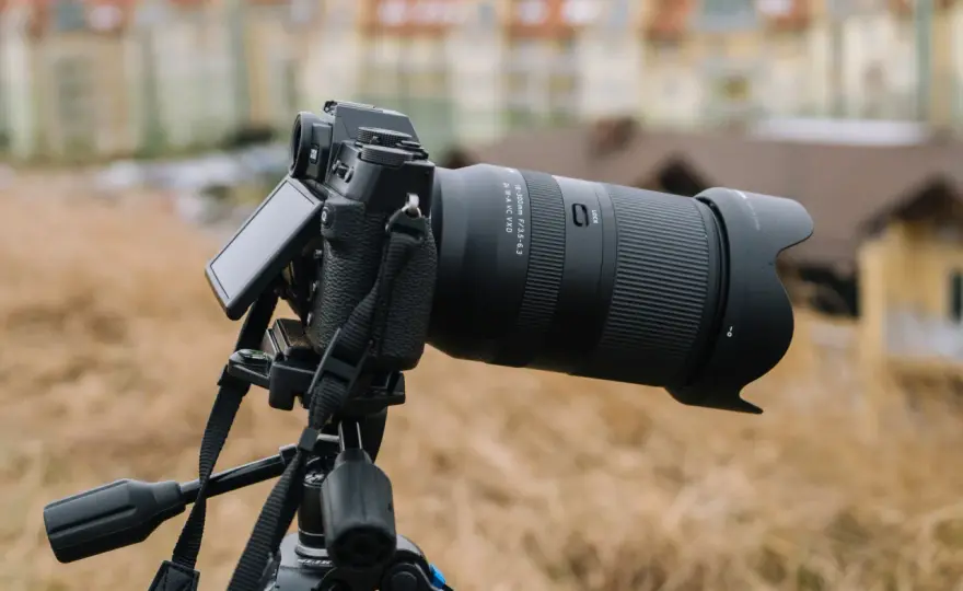Obiektyw 300mm - dlaczego nie ma zoomu i co warto wiedzieć