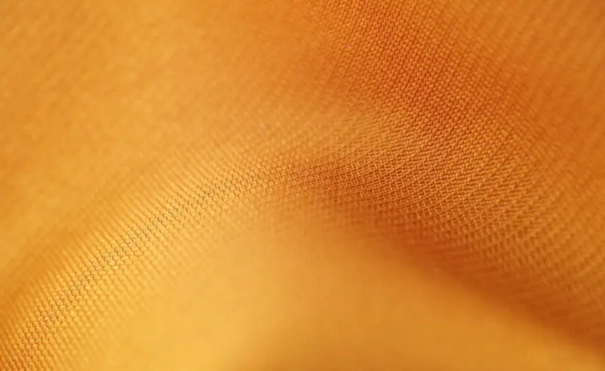 Rayonne (Viscose, Modal, Lyocell) - Bien choisir et entretenir