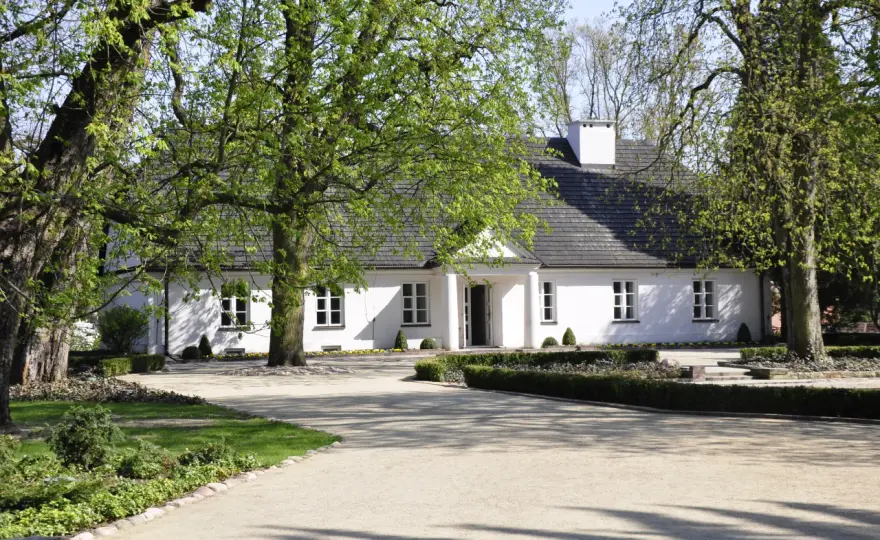 Kiedy i gdzie urodził się Fryderyk Chopin? Fascynujące fakty o jego narodzinach