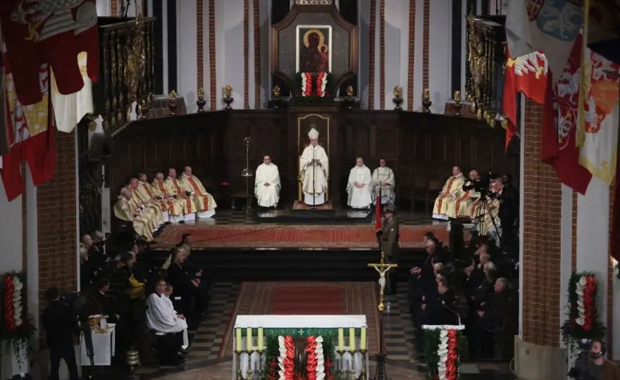 Czy 11 listopada idzie się do kościoła? Oto co warto wiedzieć
