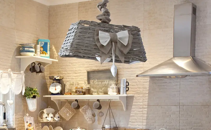 Lampadari shabby chic fai da te: guida al risultato perfetto