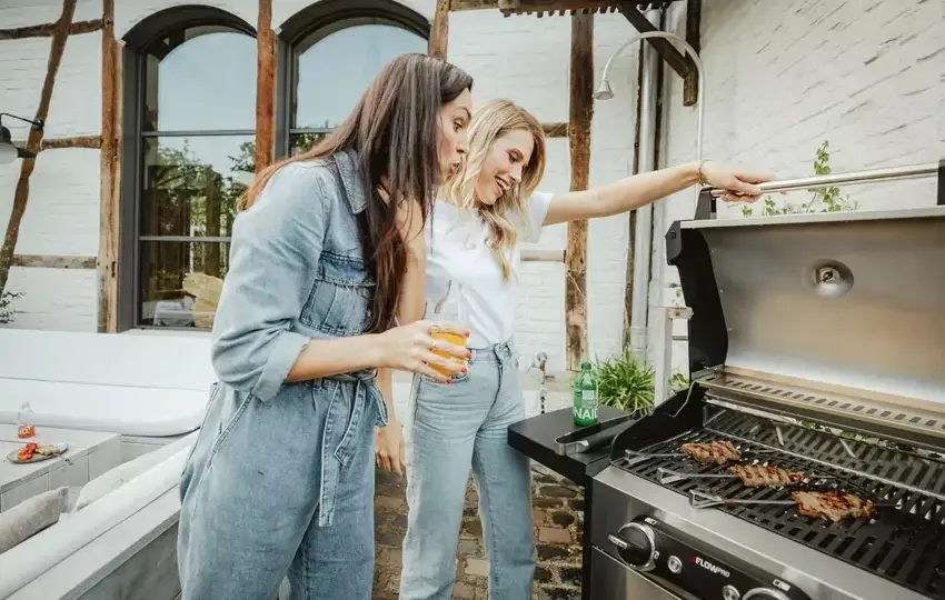 Grill elektryczny ogrodowy: Wybierz idealny model bez dymu!
