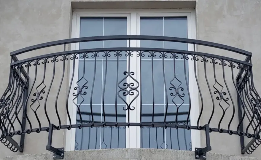 Ile kosztuje balustrada na balkon? Sprawdź ceny i oszczędzaj