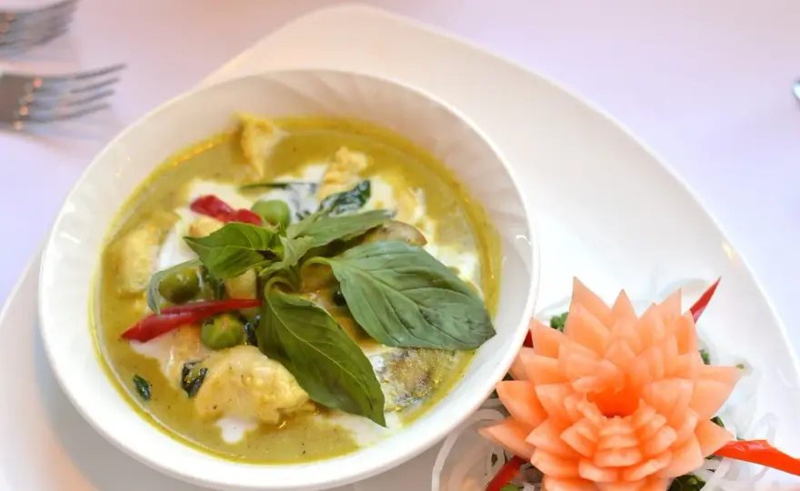 Która pasta curry jest najłagodniejsza - Jak uniknąć ostrego dania?