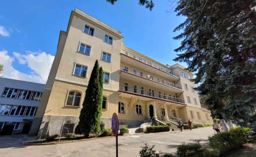 Sanatorium Kudowa Zdrój NFZ - najlepsze opcje rehabilitacji i leczenia