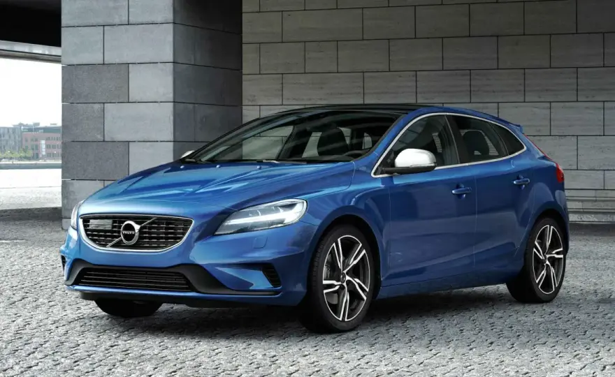 Volvo V40: Jaki silnik wybrać? Poznaj wady i zalety!
