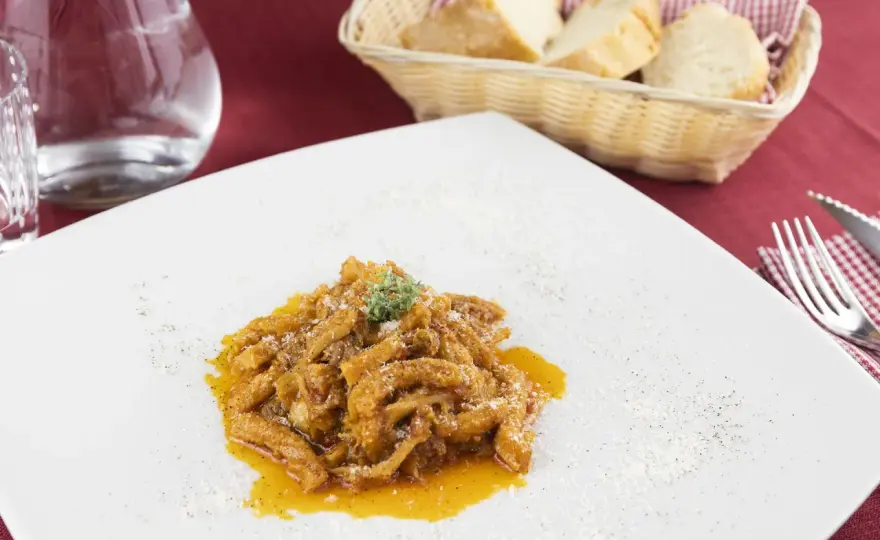 Trippa alla Fiorentina - La Ricetta Originale per un Sugo Perfetto