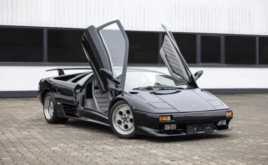 Ile kosztuje lamborghini diablo? Ceny i czynniki wpływające na wartość