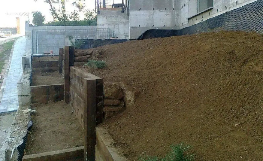 Come livellare un pavimento in pendenza senza sbagliare