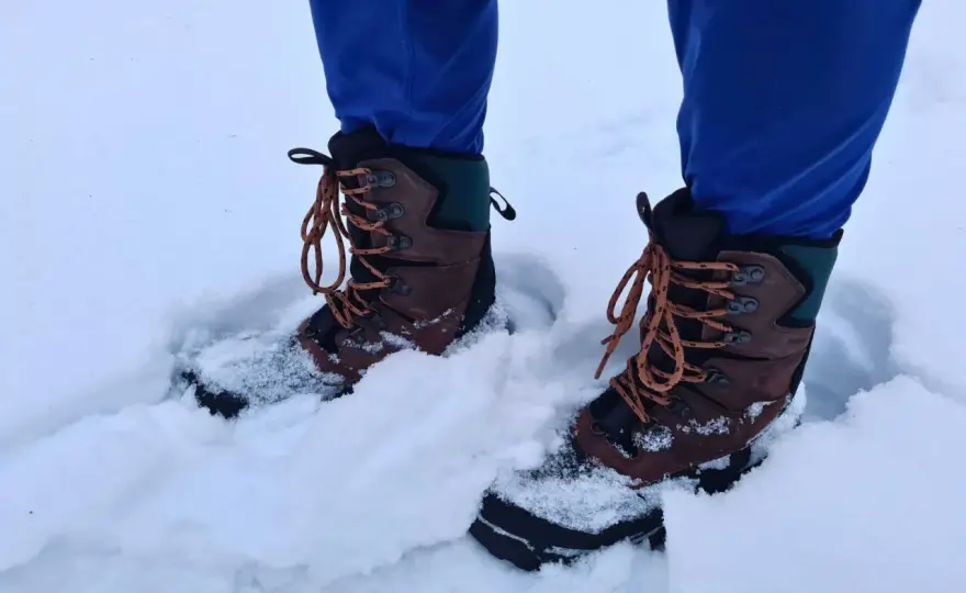 Can Hiking Boots Replace Snow Boots in Winter?