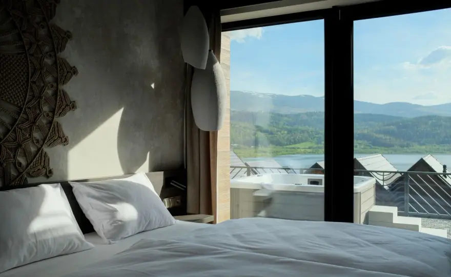 Lake Hill Karkonosze Resort & SPA - Hotel, apartament czy willa?