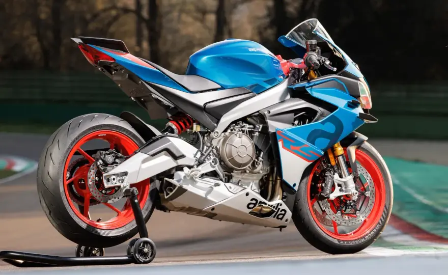 Aprilia RS 660 de 35 kW para A2, precio y lo que ofrece de verdad