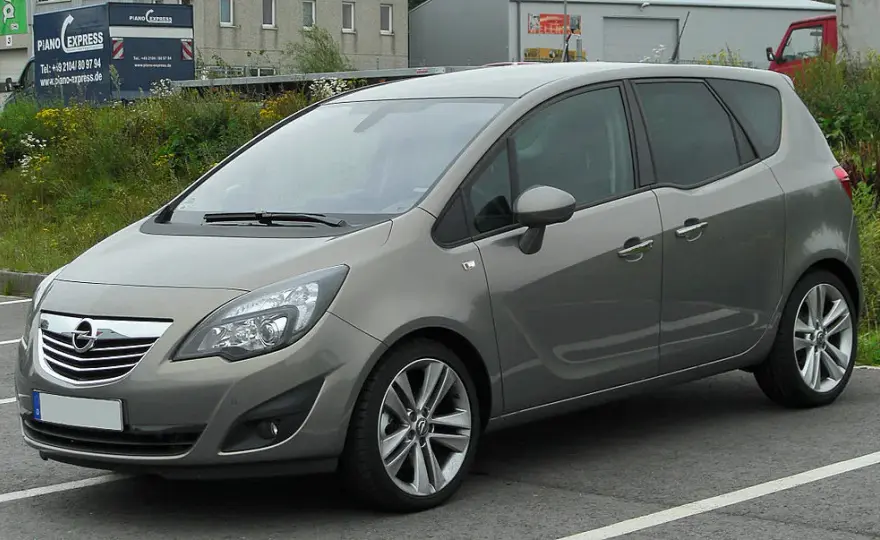 Pojemność baku Opel Meriva B - co musisz wiedzieć przed zakupem