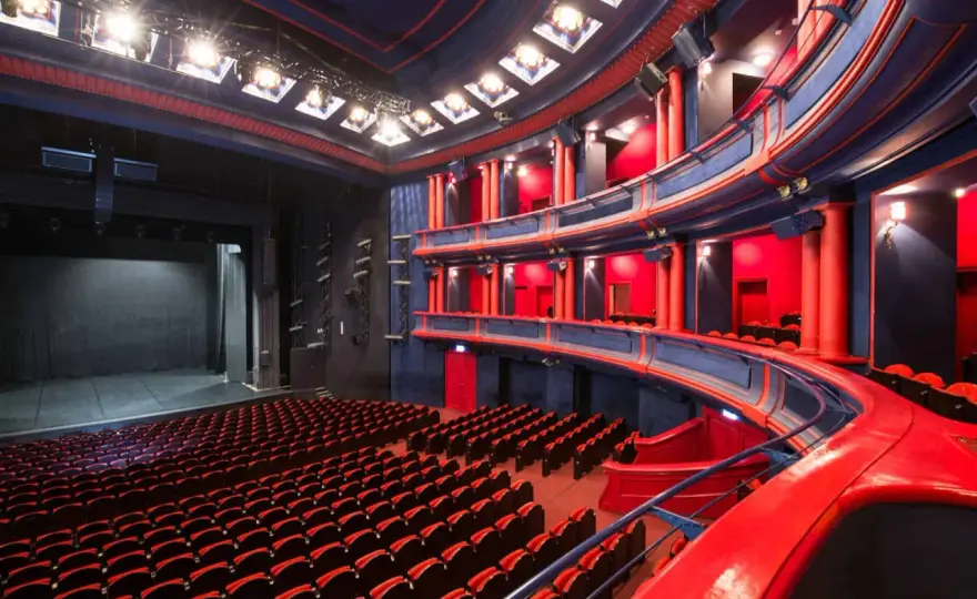 Teatr Roma - gdzie najlepiej siedzieć, aby nie stracić na widoku