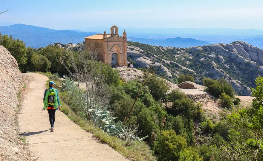 Randonnée Montserrat - Quel sentier choisir pour une sortie réussie ?