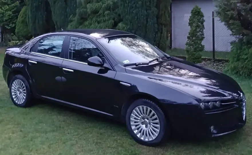 Alfa Romeo 159 - Czy warto kupić? Analiza wad i zalet