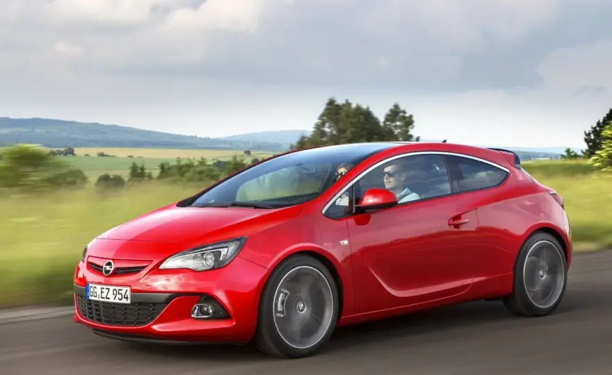Opel Astra z turbo - Jak wybrać i nie przepłacić?