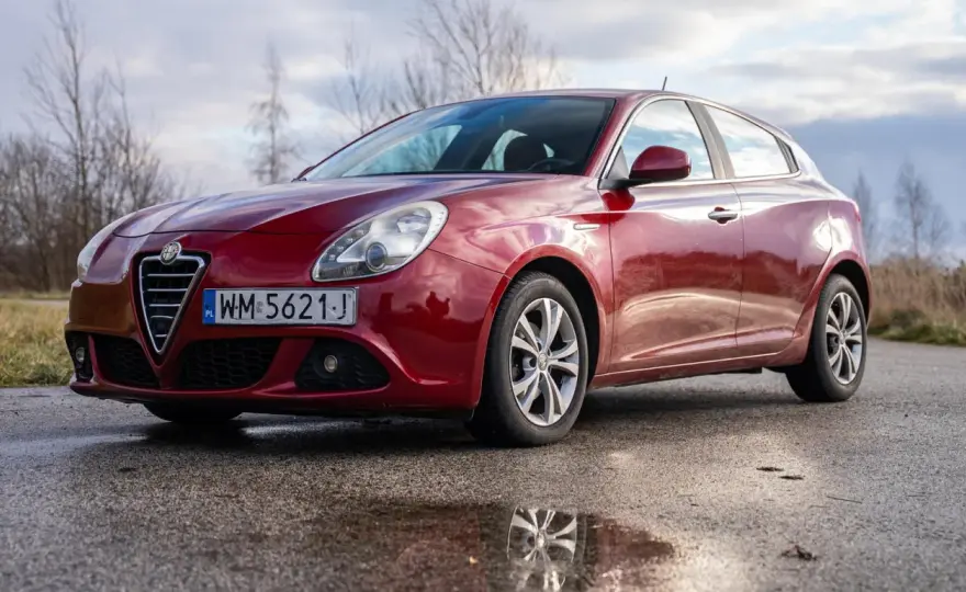 Alfa Romeo Giulietta - Styl czy rozsądek? Opinie, silniki i usterki